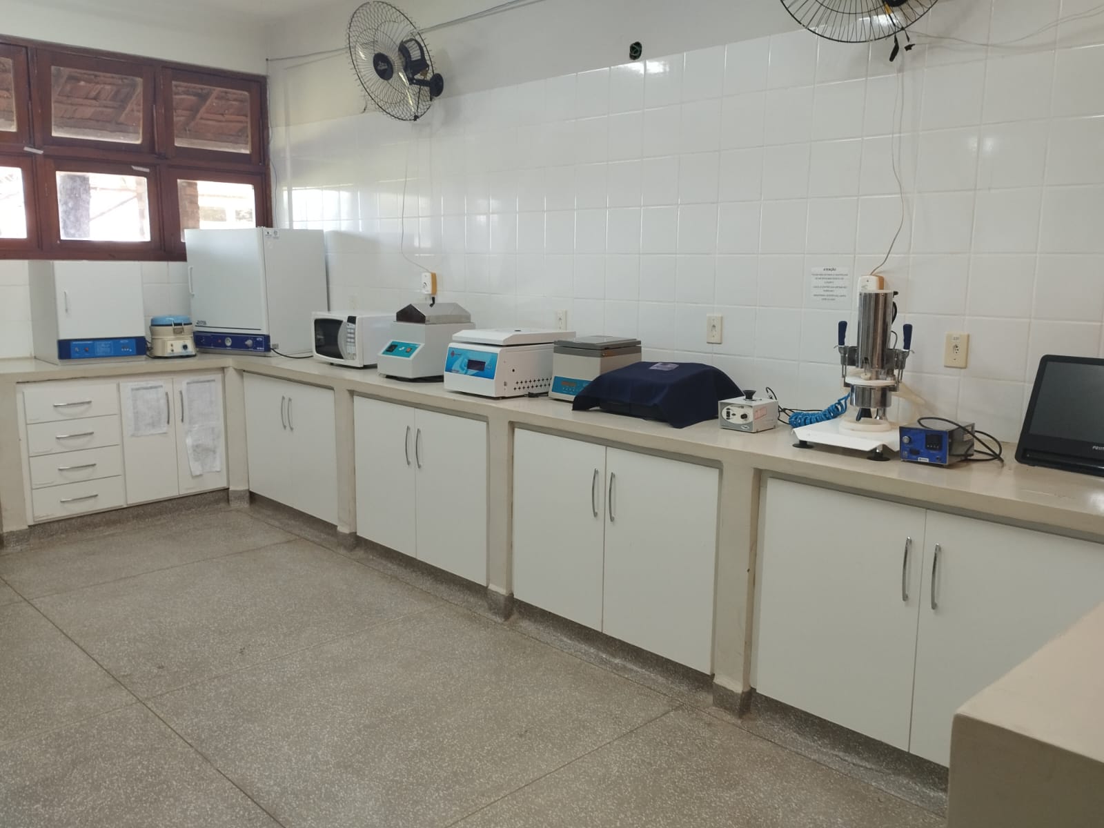 imagem do laboratorio